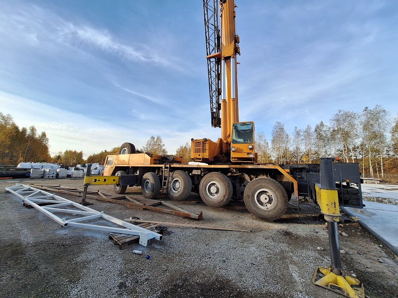 Fotorelacja z naprawy płytki sterowniczej członu 1 w żurawiu LIEBHERR LTM 120